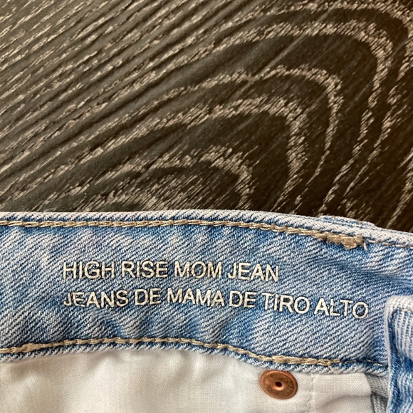 High Rise Mom Jeans - Picture 6 of 7